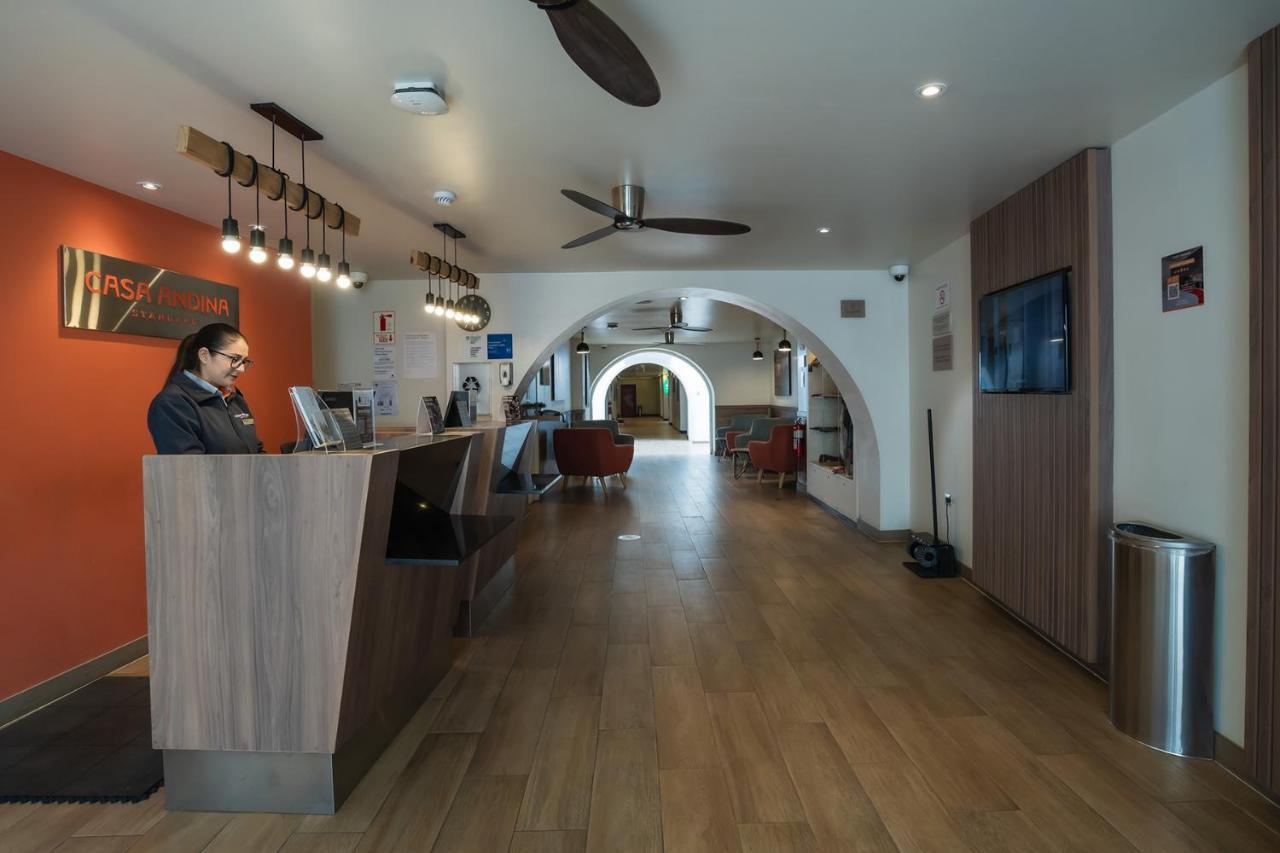 Casa Andina Standard Trujillo Plaza Hotel Екстериор снимка