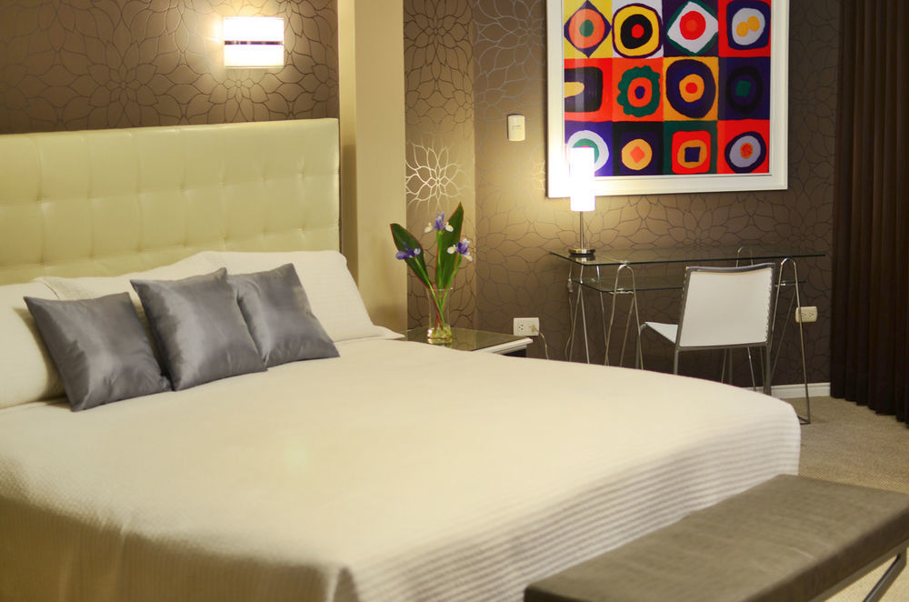 Casa Andina Standard Trujillo Plaza Hotel Екстериор снимка