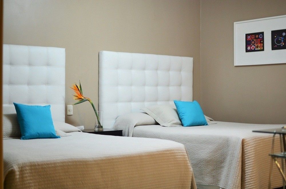 Casa Andina Standard Trujillo Plaza Hotel Екстериор снимка